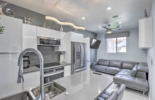 Las Vegas House | Modern Las Vegas Home w/Patio: 10 Mi to The Strip