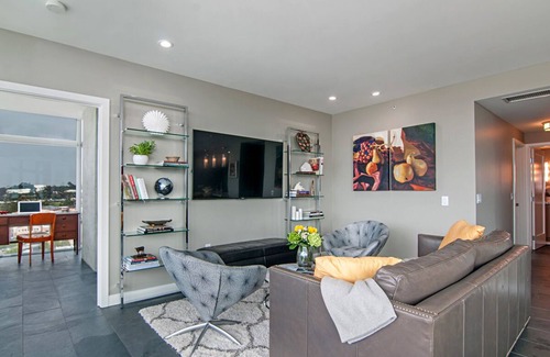 Smart Corner Condo | Modern, Light Filled Condo, With Forever Views North, West And South!