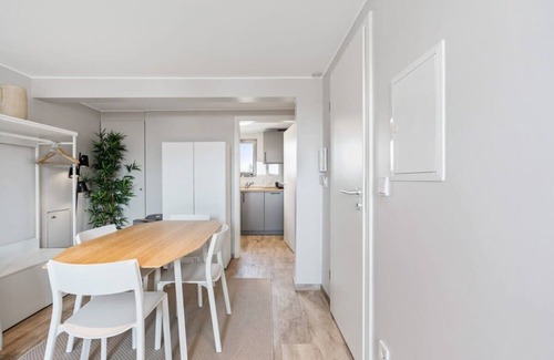 Limpertsberg Apartment | Modern Limpertsberg Studio Near City Center