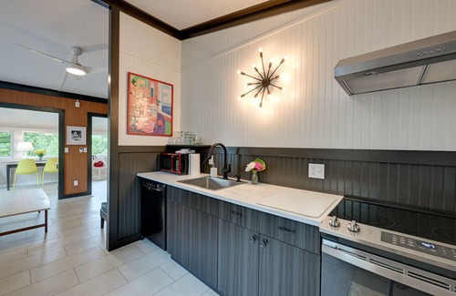 Santeetlah Cottage | Modern 'Little Bear Cottage' At Santeetlah Lake!