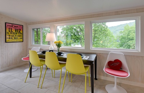 Santeetlah Cottage | Modern 'Little Bear Cottage' At Santeetlah Lake!