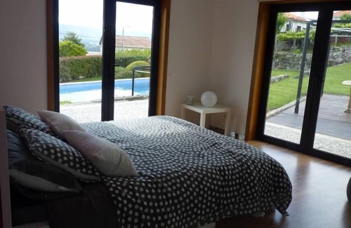 Vila Nova de Cerveira Cottage | MODERN LOFT TO REST