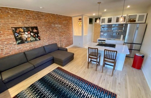 West Philadelphia Apartment | Modern Loft Apt Centrally Located University City