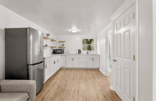 Greater Valley Brook House | Modern Loft Carriage House