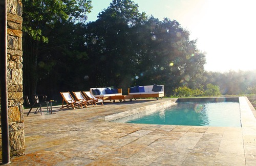 Crendes House | Modern loft country house with pool, a few km from Coruna and the beach