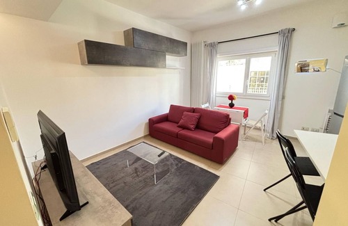 Monte Sacro Apartment | Modern Loft Monte Senario - Colosseum, 15 Minutes by Metro