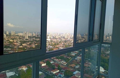Panama City Apartment | Modern Loft Near Everything, Spacious 3-bedroom apartment in fantastic Panamá