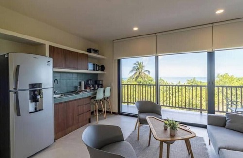 Isla Holbox Apartment | Modern Loft with Gorgeous Ocean Views - D102