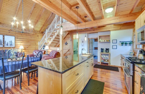 Pine City Cabin | Modern Log Cabin w/Rec Room, Steps to Lake!