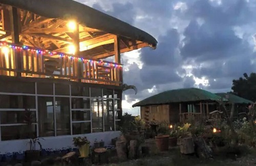 Bacnotan Apartment | Modern, Long Stay Studio Suite in a beachfront resort.