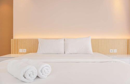 Pantai Indah Kapuk Apartment | Modern Look and Nice 2BR Gold Coast Apartment near PIK By Travelio