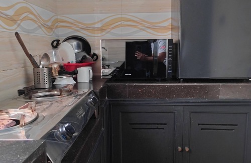 Uttara Apartment | Modern Luxe Studio Apt. in Uttara, Near Airport