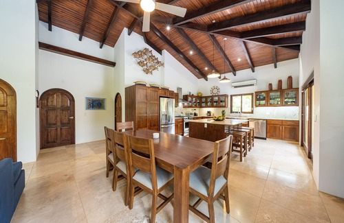 Playa Negra House | Modern Luxury Home in Beautiful Natural Setting