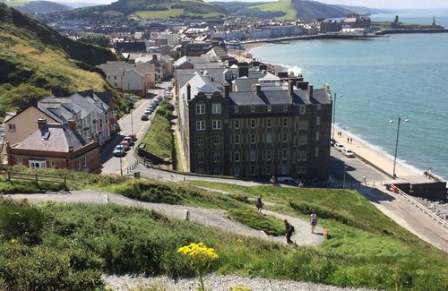 Aberystwyth Apartment | Modern luxury apartment overlooking the rooftops of Aberystwyth, Wales
