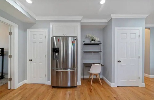 Mattapan Apartment | Modern/Luxury | Steps from Zoo & Golf Course