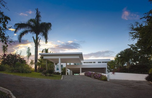 Las Terrenas Villa | Modern Luxury Villa with Spectacular Ocean View