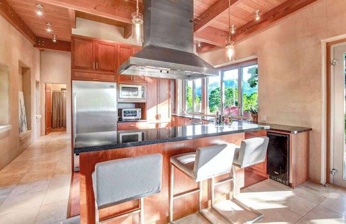 Glen Ellen House | Modern Luxury with Vineyard View, Pool & Spa