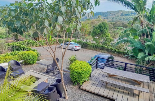 Coatepeque House | Modern Mountain Retreat in Juayúa w/Fire Pit & Open-Air Kitchen