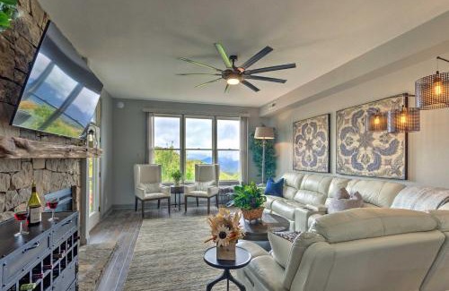 Mountain Air Apartment | Modern Mountain-View Smokies Retreat with Balcony