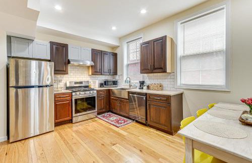 New Haven Apartment | Modern New Haven Condo Less Than 1 Mi to Downtown!