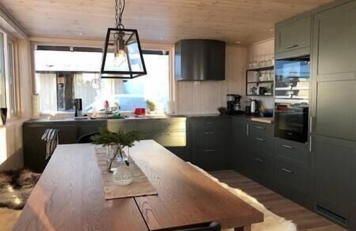 Ringsaker House | Modern New Large Cabin Ski in/out Sjusjøen