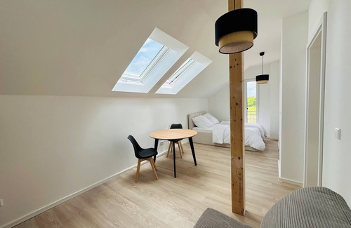 Neuenhagen bei Berlin House | Modern oasis of peace on the outskirts of Berlin with terrace and garden