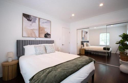 West Los Angeles House | Modern Oasis Close to UCLA & Beverly Hills