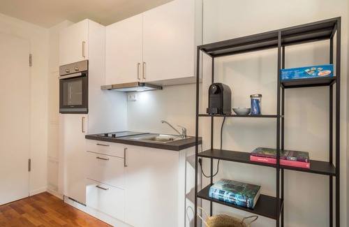 Wangen im Allgaeu Apartment | Modern One-Room Apartment No. 12 in the City Center with Wi-Fi
