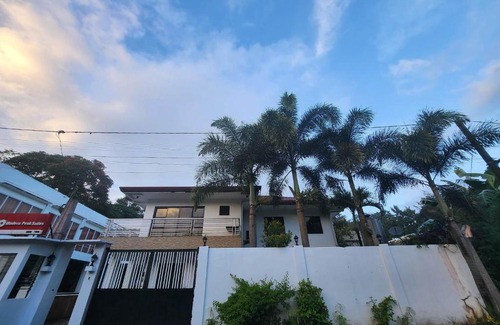 Antipolo Hotel | Modern Peak Suites
