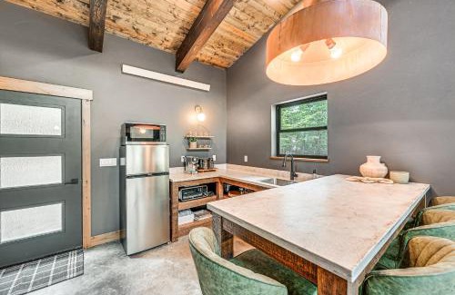 Polson House | Modern Polson Cabin with Deck Near Flathead Lake!
