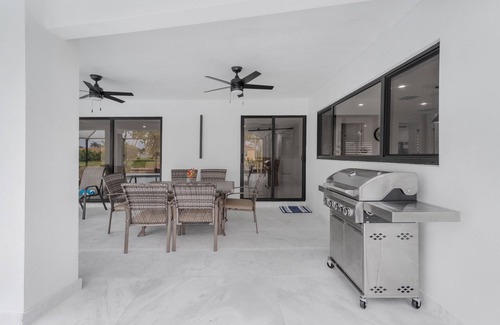 Caloosahatchee House | Modern Pool Home Sleeps 16 Fully Renovated