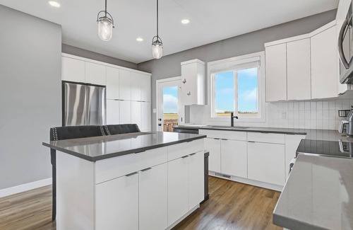 Grande Prairie House | Modern, Prime Location 3 Bedroom 2 Bathroom Home