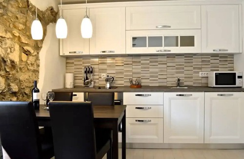 Lupoglav Apartment | Modern private flat with pool located in an authentic Istrian mountain village!