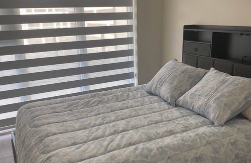 Vaughan Condo | 🛏️ Modern Private Room with Ensuite – 2 Min Walk to Vaughan Mills