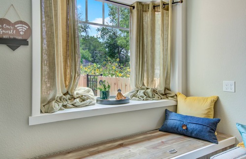 Colorado Springs Apartment | Modern Private Suite - Walkable Central Location