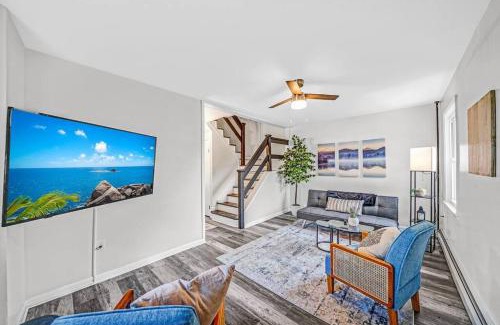 Gulph Mills House | Modern & Quant KOP 3 Bed/1 ba