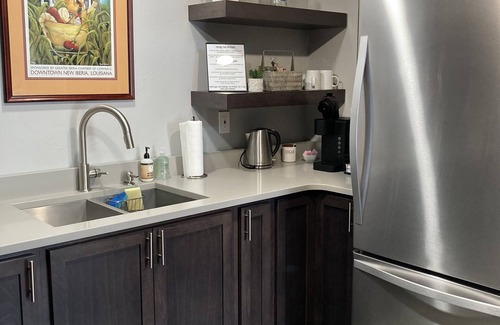 Clancy Cottage | Modern Relaxing Escape - The Clancy Cottage