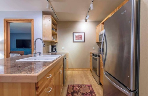 Driggs Condo | Modern Remodel Top Level Corner Unit with Hot Tubs