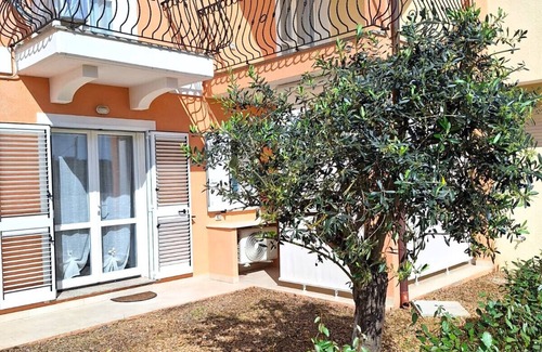 La Maddalena Apartment | Modern Rentals La Maddalena - MADA08