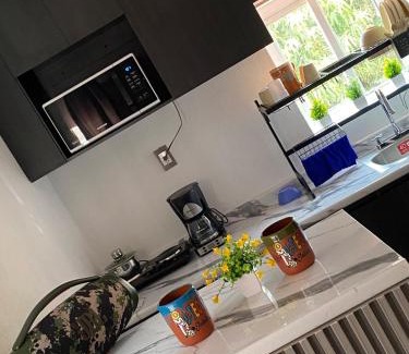 Tequila Apartment | Modern Residence Agave Dorado with AC and HotTub