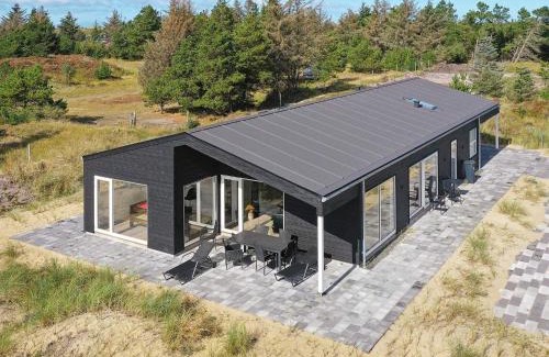 Grærup Strand House | Modern Retreat in Graerup - By Traum Ferienwohnungen