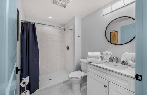 Conway Condo | Modern Retreat in the Heart of Conway