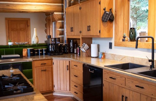 Millville Ski Chalet | Modern/Rustic Log Chalet loaded with amenties