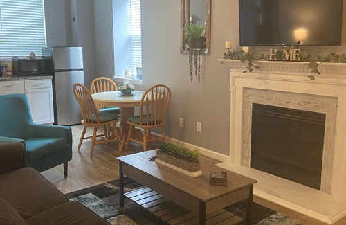 Concord Apartment | Modern rustic minutes from arena and speedway