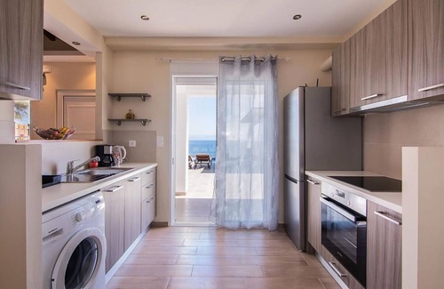Agia Pelagia Chlomou Villa | Modern Seafront Villa, A/C, Private Pool, Amazing Sea Views & Beautiful Sunrises - 60m from the Sea!