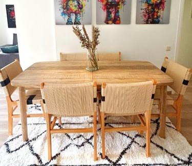 Chalandri Apartment | Modern Secluded Living in Athens - Minutes from Metro