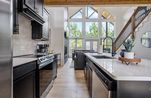 Broken Bow Cabin | Modern Serene A-Frame Cabin in the Heart of Broken Bow