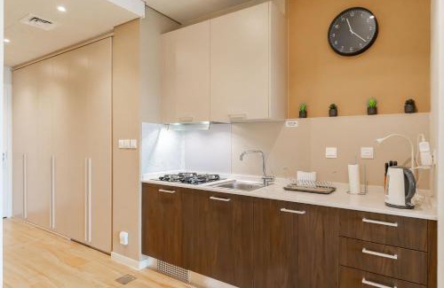 Jumeirah Village Apartment | Modern Space With Free WiFi & Parking