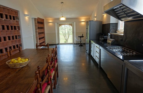 Vicopelago House | Modern spaces and unspoilt nature, cottage pool and garden 3 km da Lucca