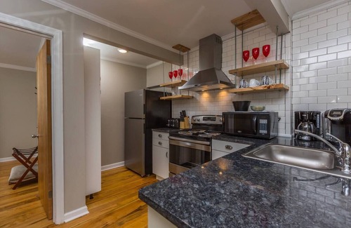 Winston - Salem Apartment | Modern, Spacious 1 BR Apt Near Downtown/Hospital